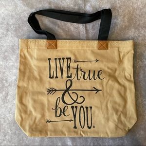 Thirty-One Wander Tote Brand New In Package Live True And Be You